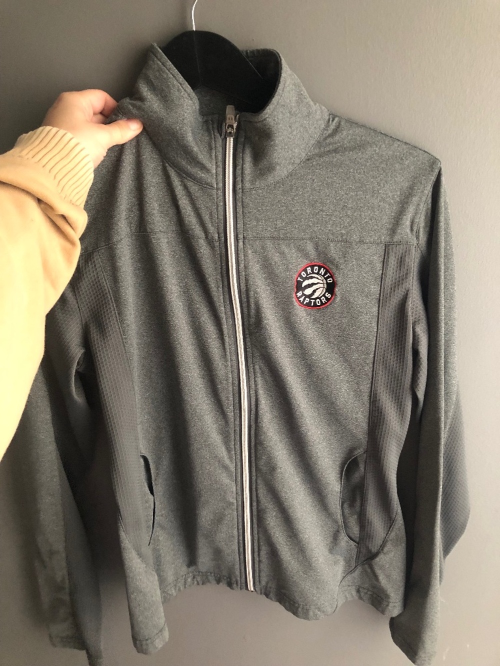 Toronto raptors women’s small